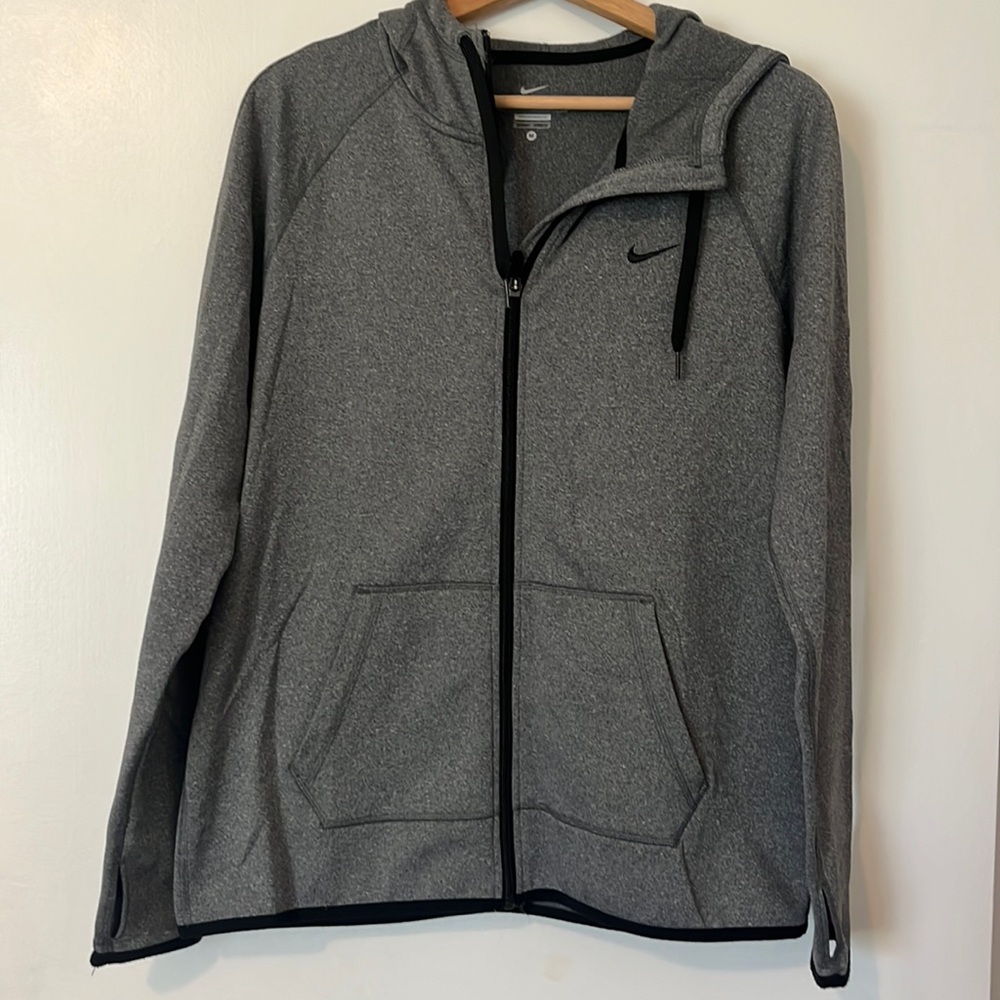 Grey therma-fit Nike jacket